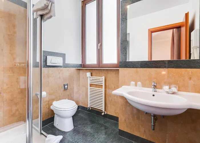 Hotel Romoli