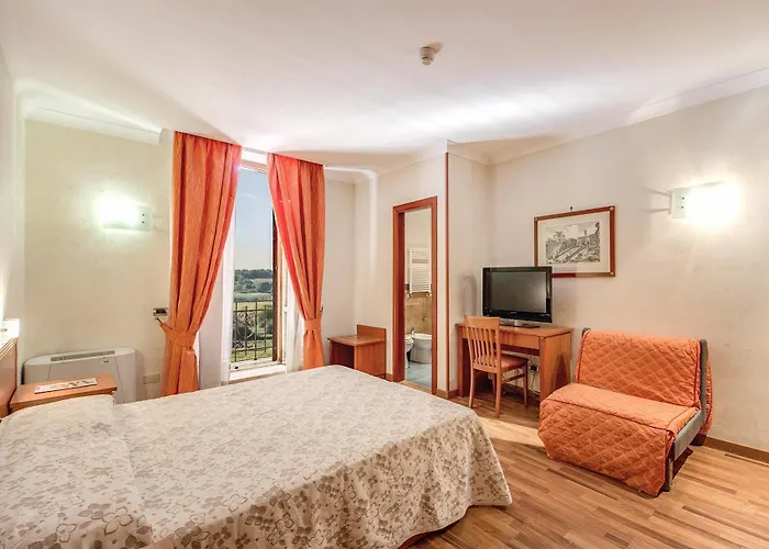 Hotel Romoli
