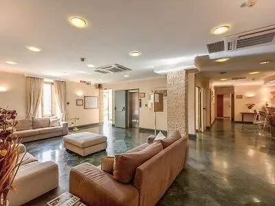 Romoli Otel 3*